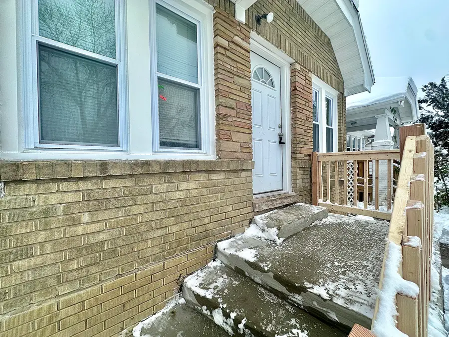 4554 N 37th St, Milwaukee, WI 53209 - Image #3