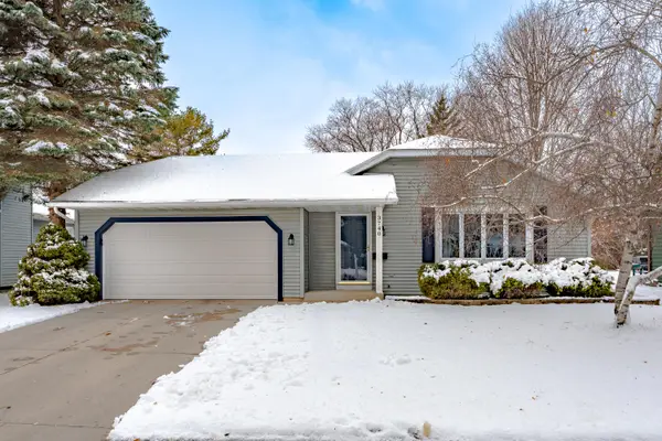 3740 S 11th St, Sheboygan, WI 53081