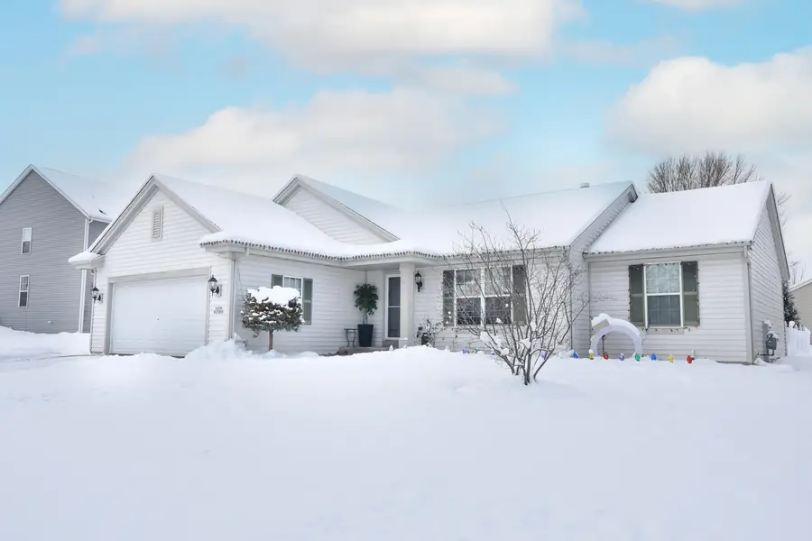 W205N17365 Spring Ridge Dr, Jackson, WI 53037 - Image #2