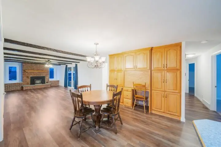 3155 Calumet Dr, Sheboygan, WI 53083 - Image #2