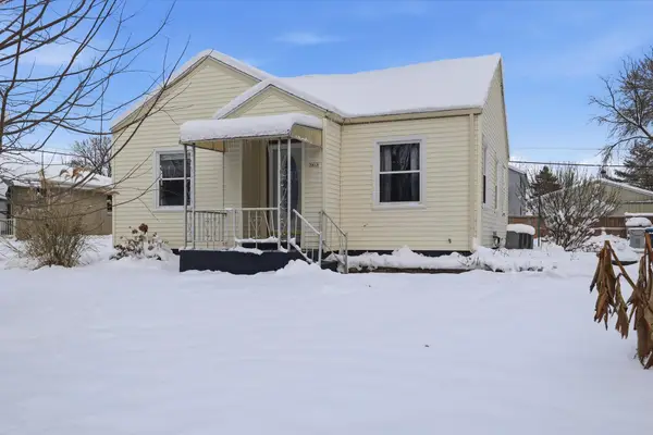 3616 S 90th St, Milwaukee, WI 53228