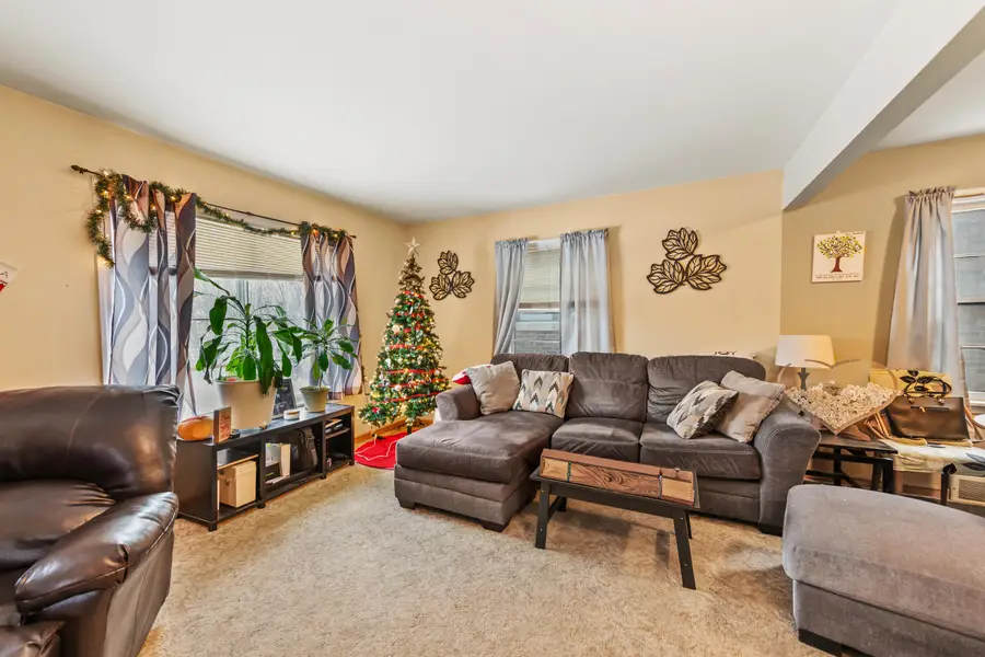 5607 W Wisconsin Ave, Milwaukee, WI 53213 - Image #3