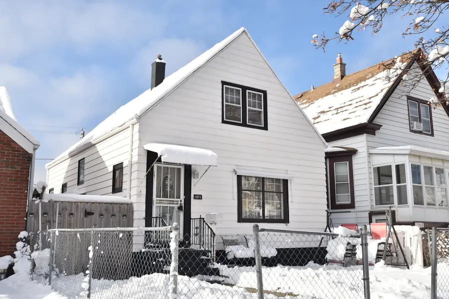 1971 S 32nd St, Milwaukee, WI 53215 - Image #2