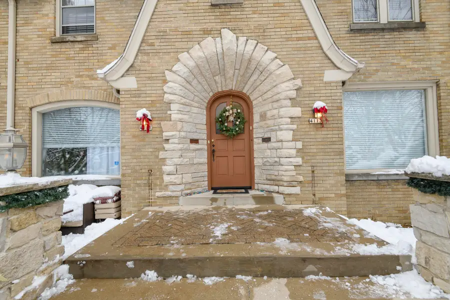 4111 N Woodburn St, Shorewood, WI 53211 - Image #3