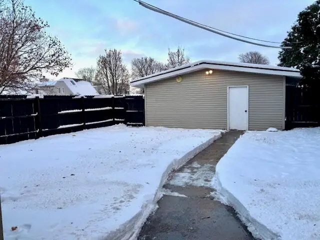 2921 Michigan Ave, Sheboygan, WI 53081 - Image #3