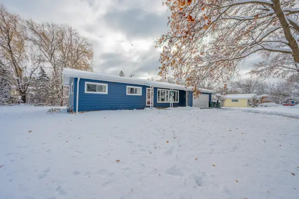 8855 W Forest Home Ave, Greendale, WI 53129