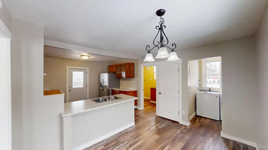 104 W 5th St, Cochrane, WI 54622 - Image #2