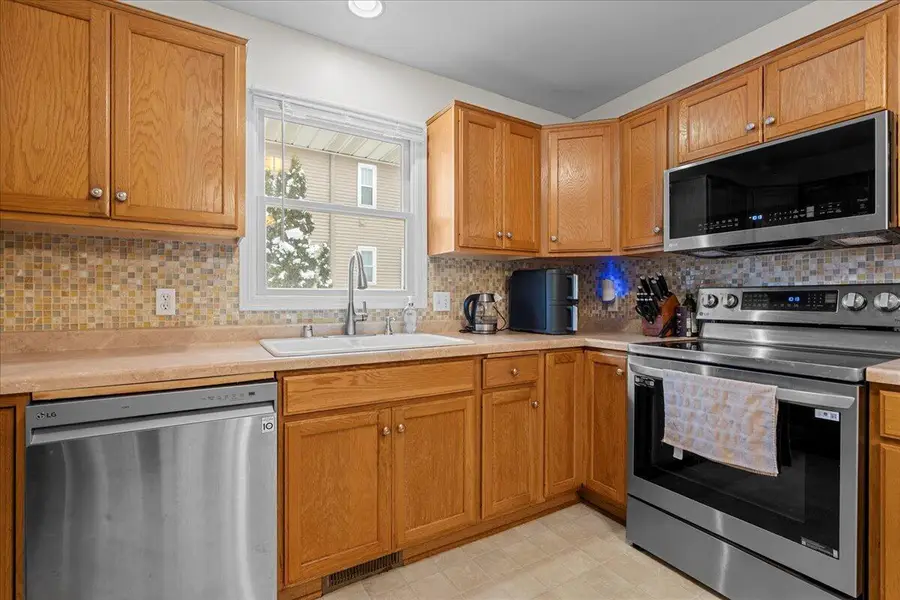 411 Western Ave, Plymouth, WI 53073 - Image #3