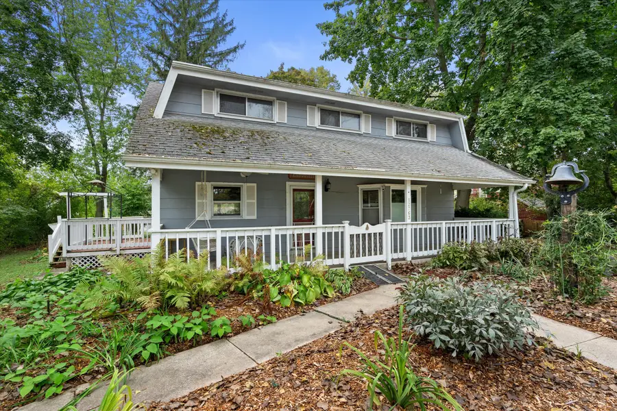 12763 N East Shoreland Dr, Mequon, WI 53092 - Image #2