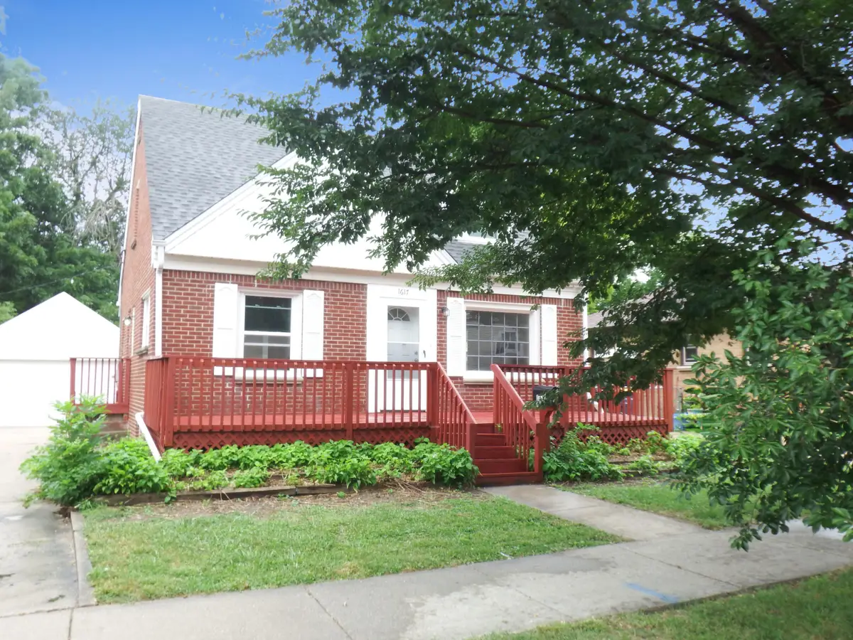 1617 S 88th St, West Allis, WI 53214 - Image #1