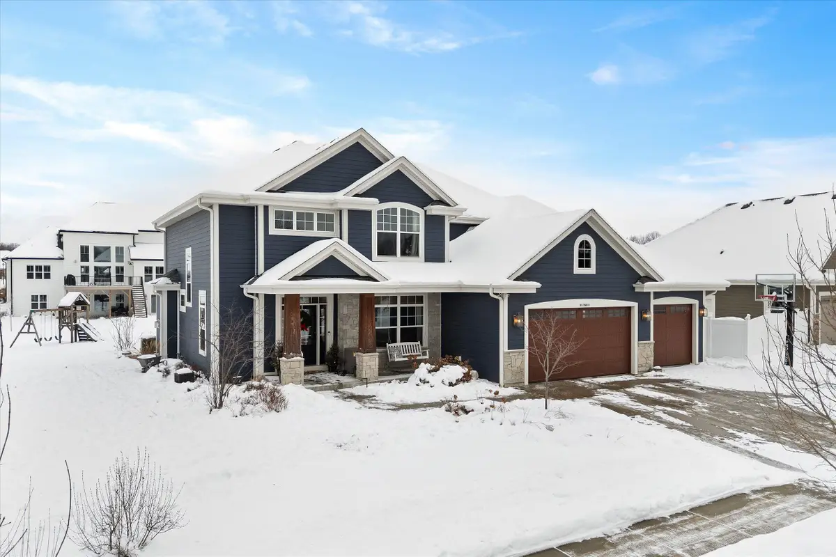 W47N849 Bobolink Ave, Cedarburg, WI 53012 - Image #1