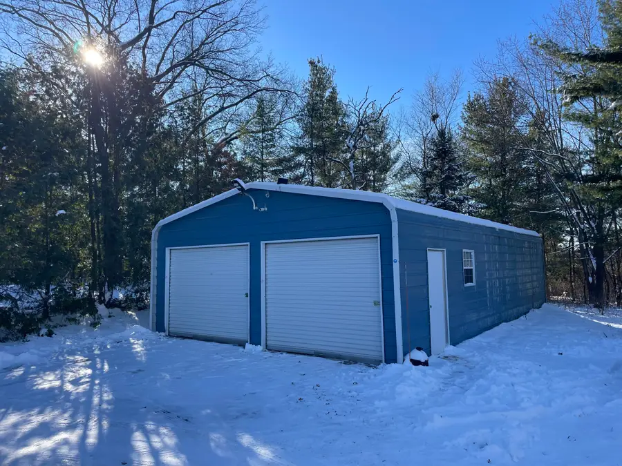 8475 Idyllview Ave, Sparta, WI 54656 - Image #2