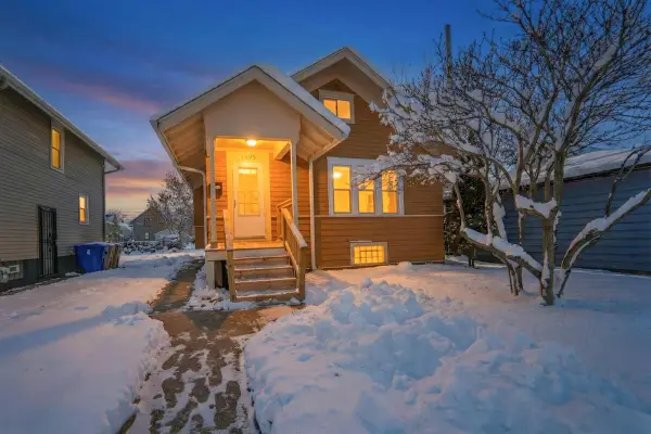 1505 69th St, Kenosha, WI 53143