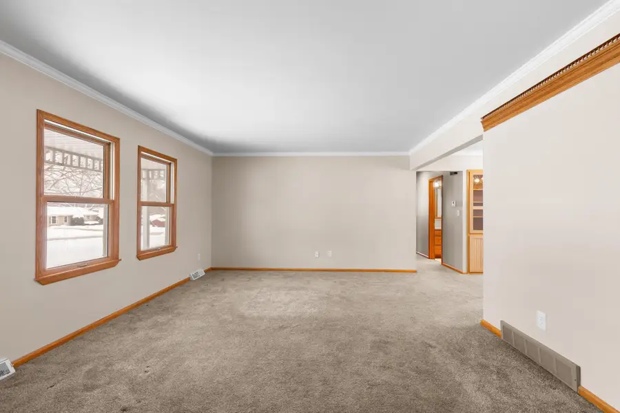 18345 W Michaels Rd, New Berlin, WI 53146 - Image #3