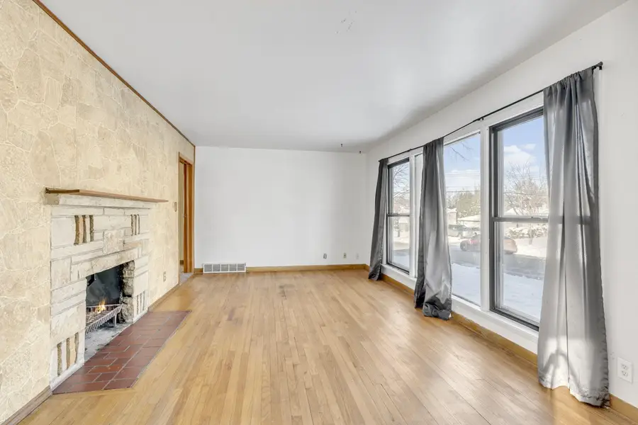 1105 S 102nd St, West Allis, WI 53214 - Image #2