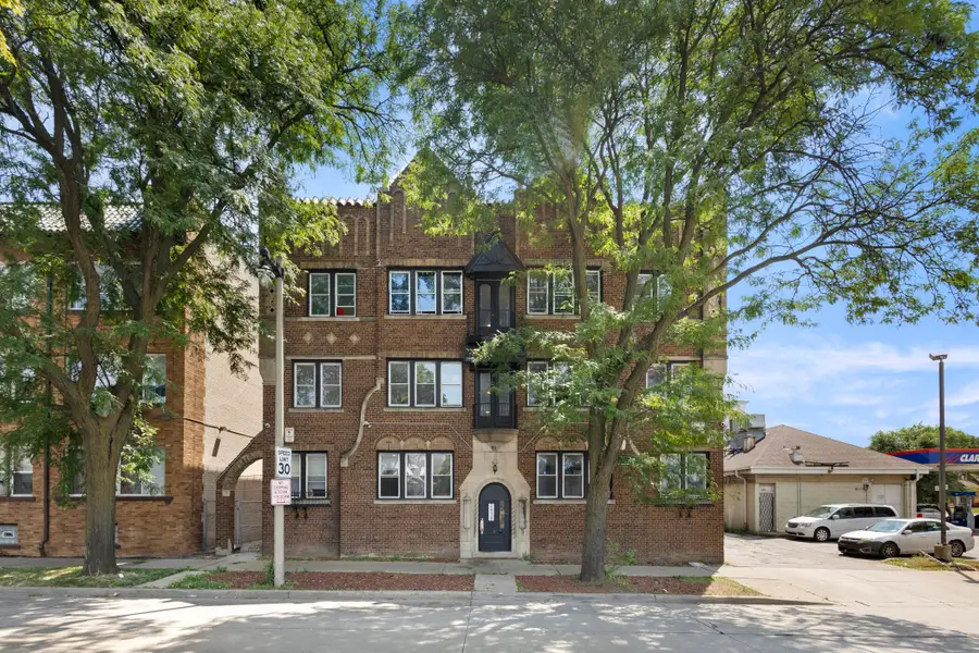 2613 W Capitol Dr, Milwaukee, WI 53206 - Image #2