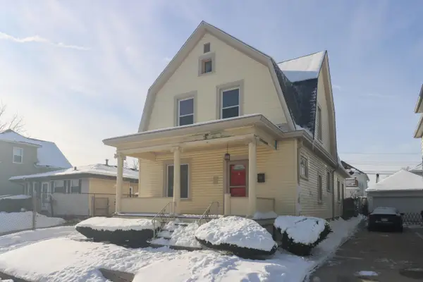 2028 Carter St, Racine, WI 53402