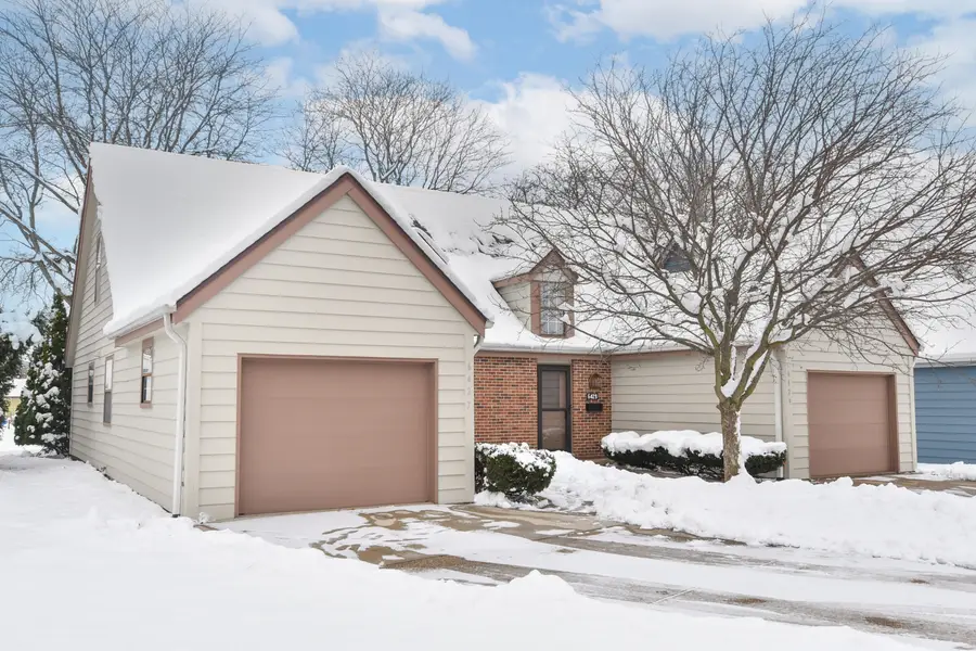 6427 W Dodge Pl, Milwaukee, WI 53220 - Image #3