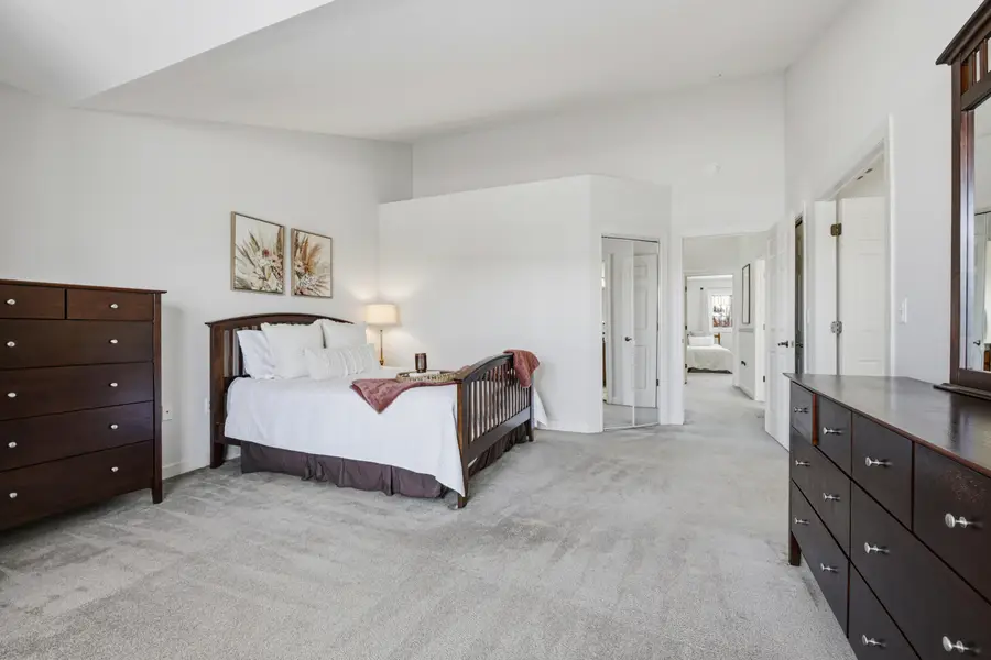 221 N Chicago Ave, South Milwaukee, WI 53172 - Image #3