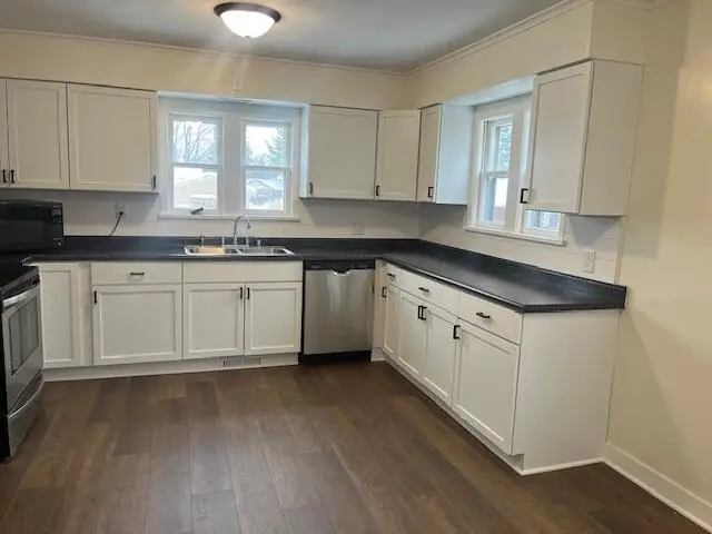 7924 40th Ave, Kenosha, WI 53142 - Image #2