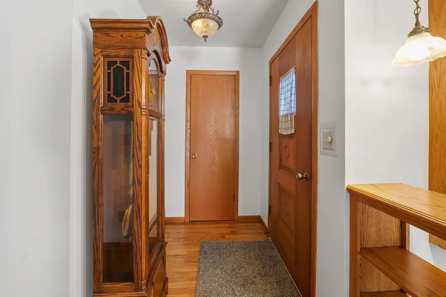 206 South St, Juneau, WI 53039 - Image #2