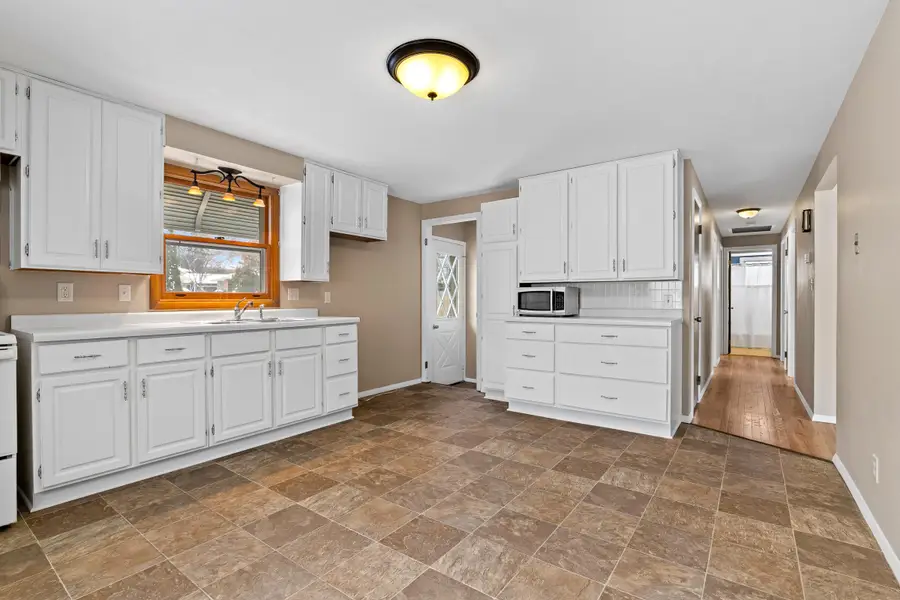 1602 N 28th St, Sheboygan, WI 53081 - Image #2