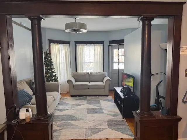 3069 S Wentworth Ave, Milwaukee, WI 53207 - Image #2