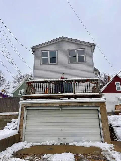 3369 N Bartlett Ave, Milwaukee, WI 53211 - Image #3