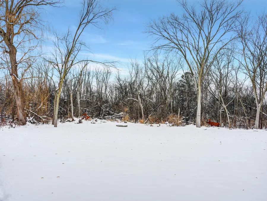 1525 S Calhoun Rd, New Berlin, WI 53151 - Image #3