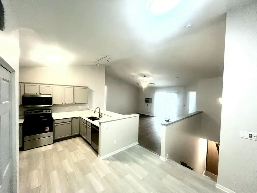 W1062 Marietta Ave, Ixonia, WI 53036 - Image #2