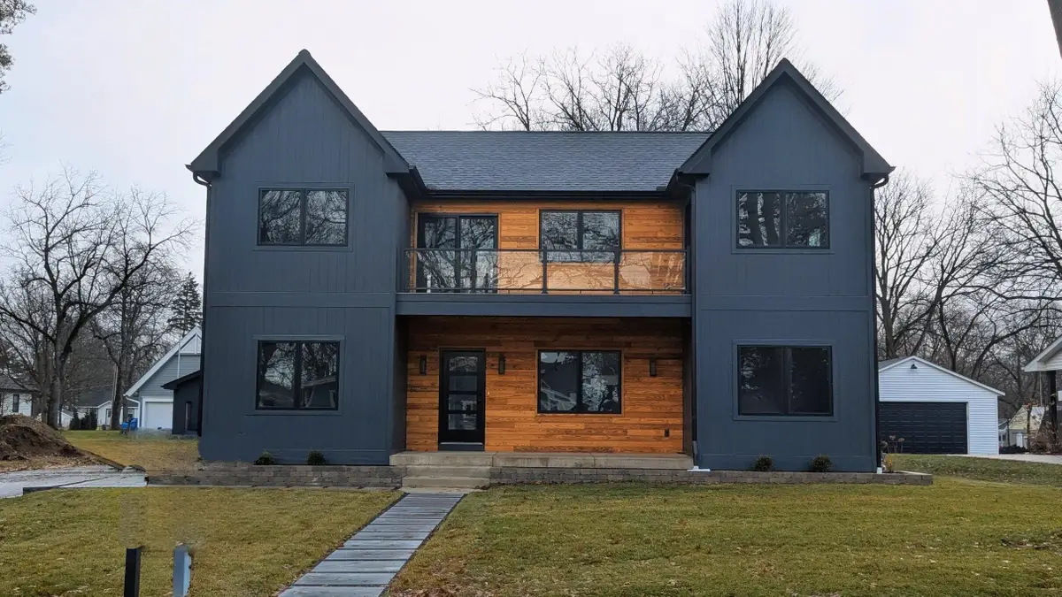 19 Cedar Point Dr, Williams Bay, WI 53191 - Image #1