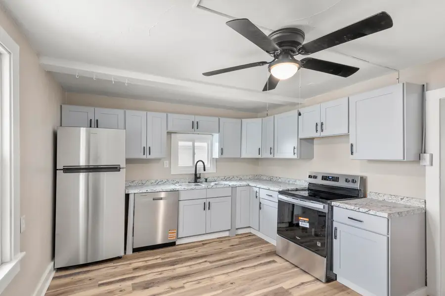 268 6th St, Fond Du Lac, WI 54935 - Image #2