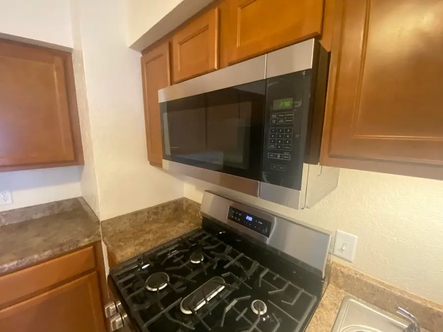 4207 46 St, Kenosha, WI 53144 - Image #3