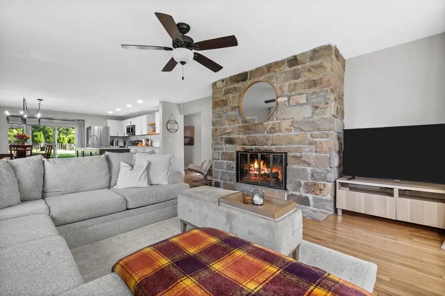 27030 97th St, Salem Lakes, WI 53179 - Image #3