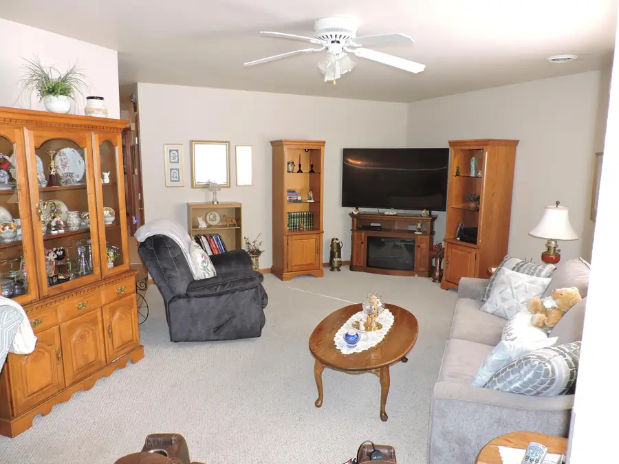 1515 Raveen St, Fort Atkinson, WI 53538 - Image #3
