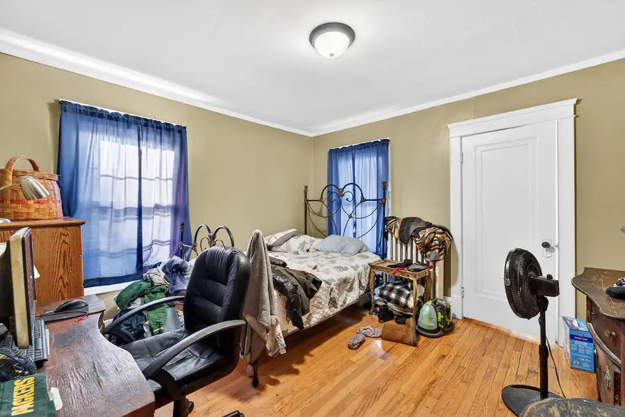 1527 Hayes Ave, Racine, WI 53405 - Image #3