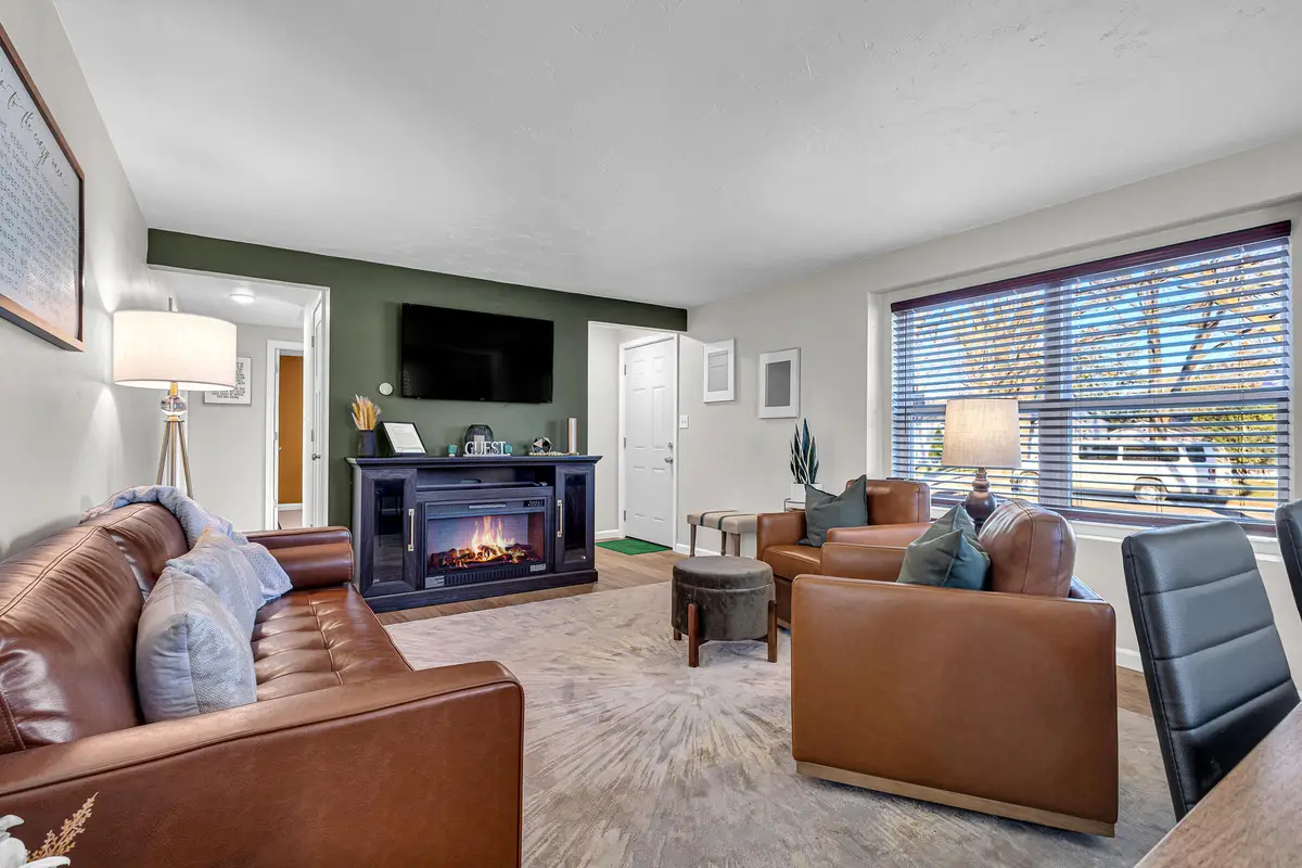 1744 13th Ave, Green Bay, WI 54304 - Image #1