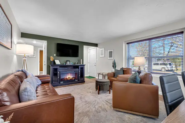 1744 13th Ave, Green Bay, WI 54304