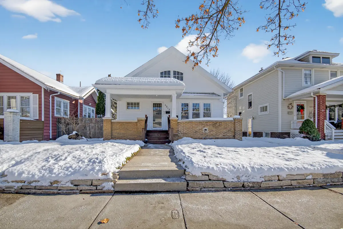 1315 Arthur Ave, Racine, WI 53405 - Image #1
