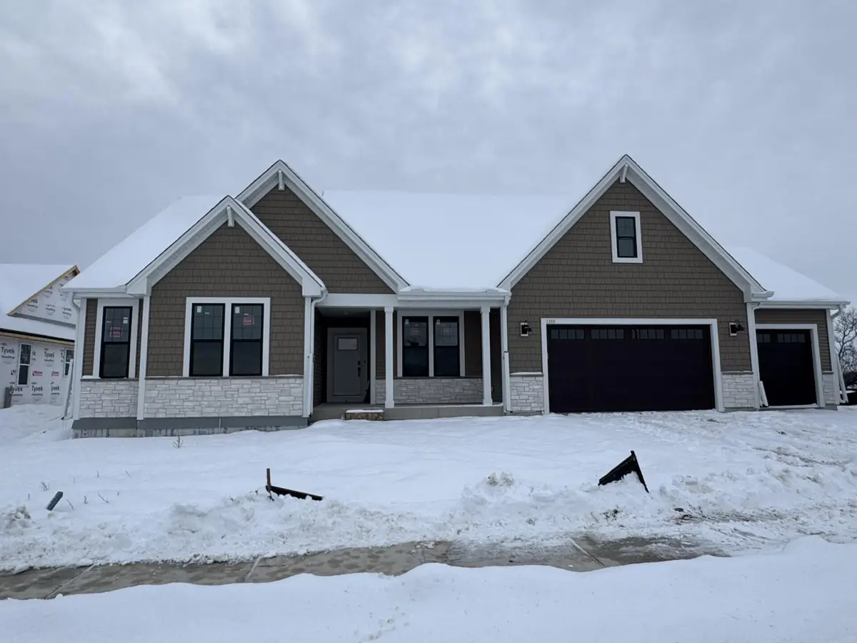 1333 Periwinkle Pass, Oconomowoc, WI 53066 - Image #1