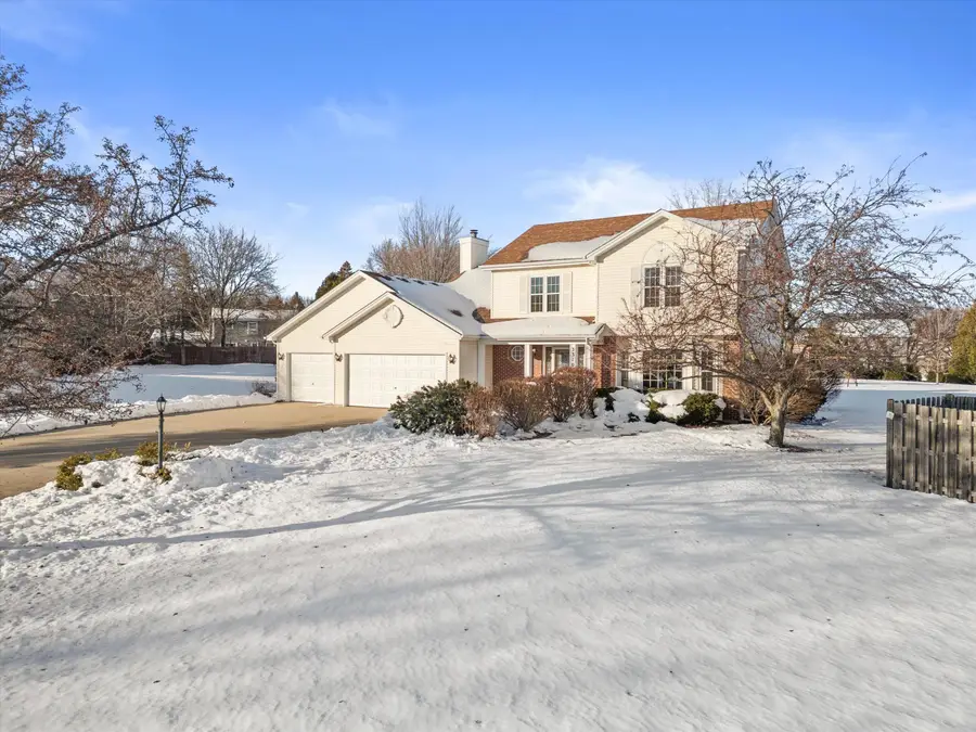 3310 108th Pl, Pleasant Prairie, WI 53158 - Image #2