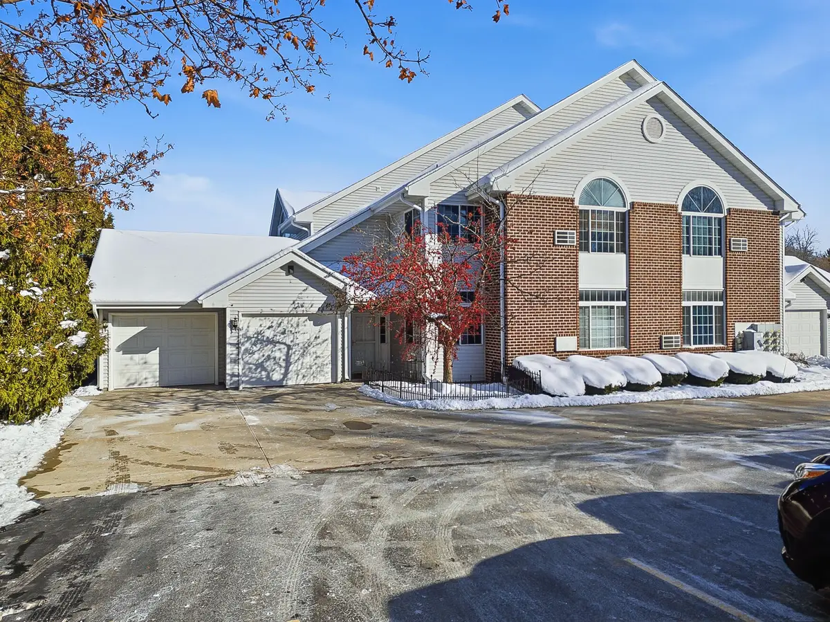 761 Cherokee Path, Lake Mills, WI 53551 - Image #1