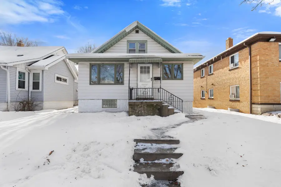 6221 W Fairview Ave, Milwaukee, WI 53213 - Image #2