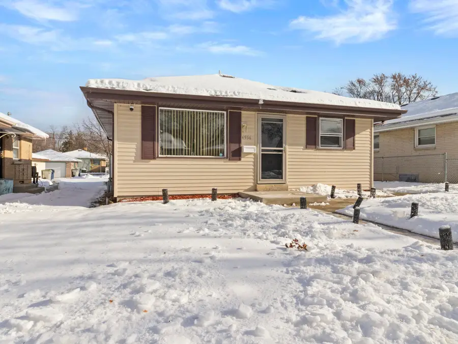 4556 N 71st St, Milwaukee, WI 53218 - Image #2