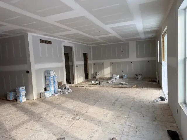 1549 Patton Dr, Hartford, WI 53027 - Image #3