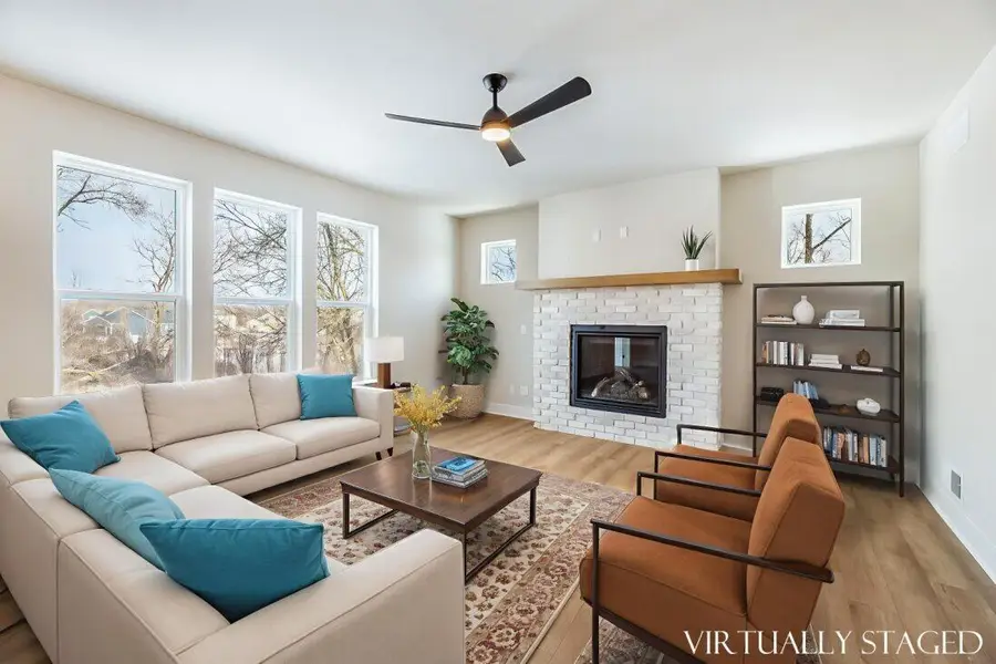 N74W17930 Mineral Dr, Menomonee Falls, WI 53051 - #3