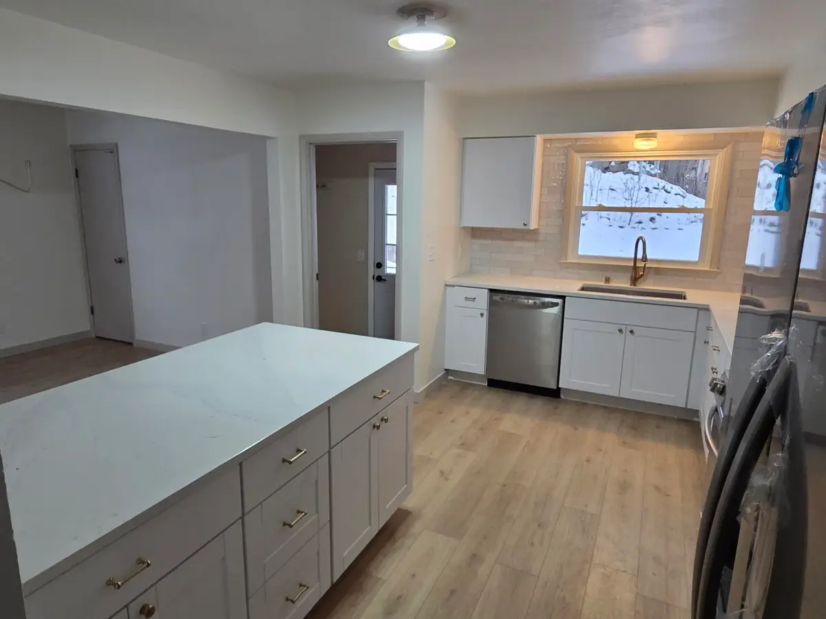 360 Richard St, Waukesha, WI 53189 - #1