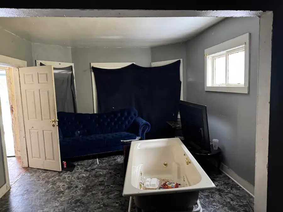 1649 N 29th St, Milwaukee, WI 53208 - Image #3