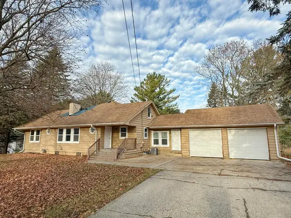 N865 County Road H, Palmyra, WI 53156