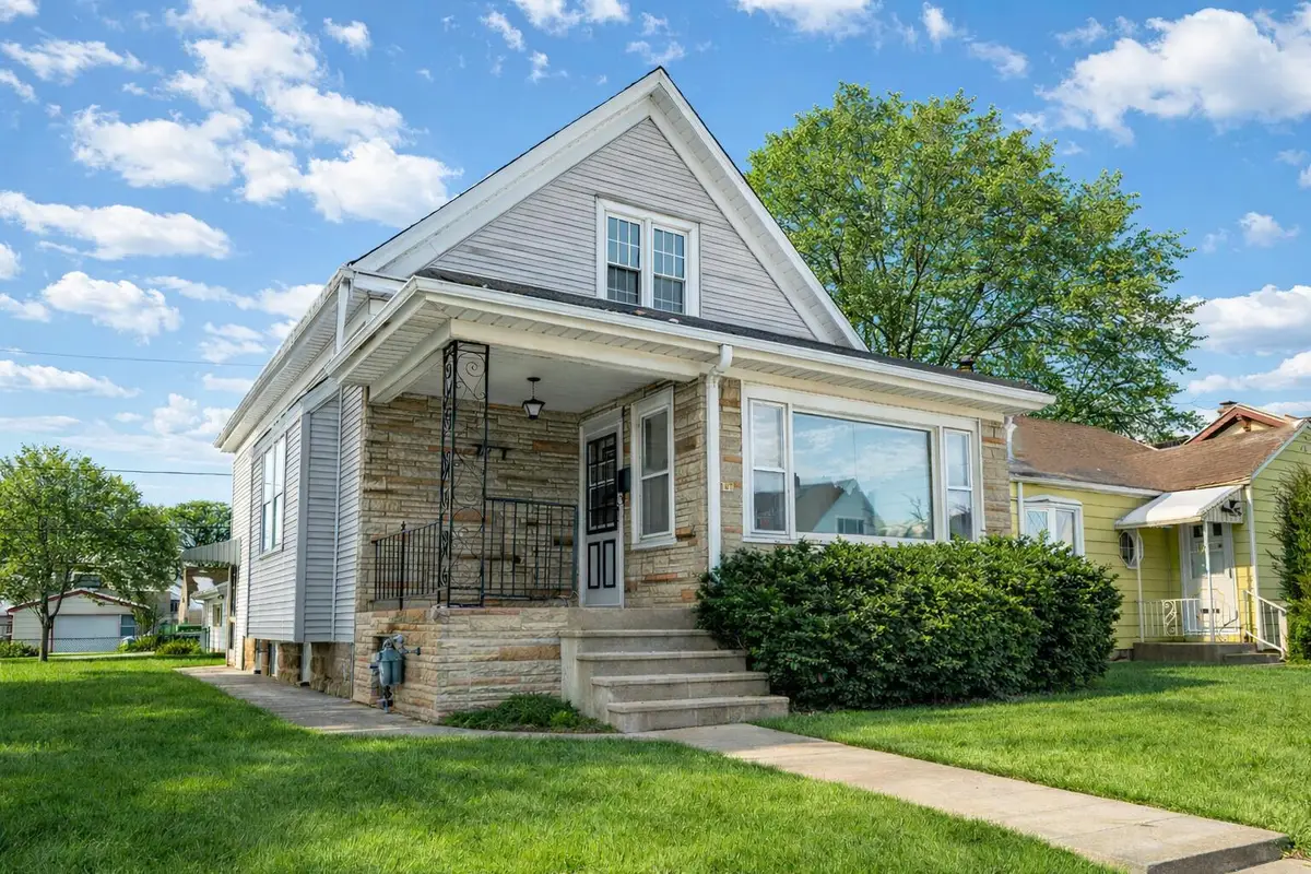 3147 S 18th St, Milwaukee, WI 53215 - Image #1